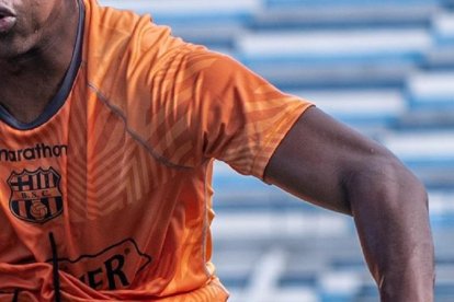 Djorkaeff Reasco, volverá a jugar a los tiempos en Quito, ahora vestido de amarillo.