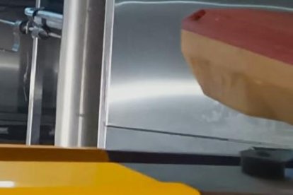 Tras la revisión, investigadores sacaron el cuerpo de Fernando Mirabá Chipe.