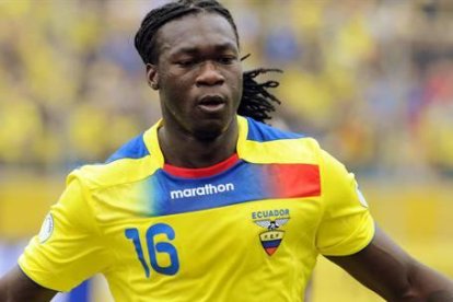 Felipao siendo titular de la Tri