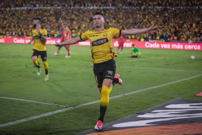 El defensor uruguayo Carlos Rodríguez llegó a Barcelona en 2022 y culmina su contrato en 2024