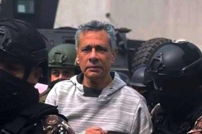 Jorge Glas se declara en huelga de hambre.