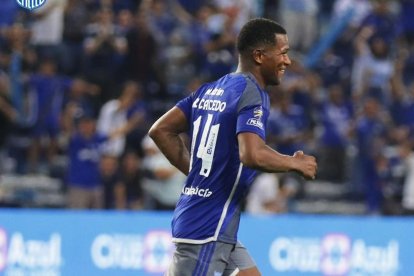 Romario Caicedo estará en la zaga de Emelec.