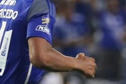 Romario Caicedo estará en la zaga de Emelec.