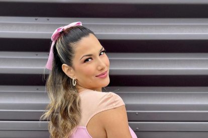 Alejandra Jaramillo reveló que el padrino de sus productos es Julián Gil.