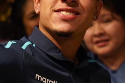 Kendry Páez y una selfie con los hinchas de Ecuador en la Copa América.