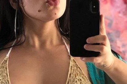 Mayra Jaime es una actriz. Se dio a conocer en el reality Calle 7.