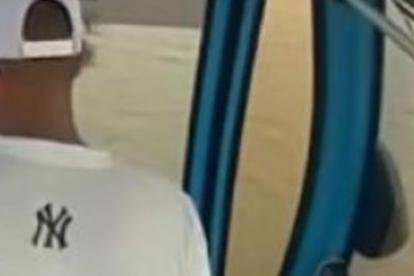 La chica que se viralizó por tener relaciones sexuales en la Aerovía brindó declaraciones al respecto.