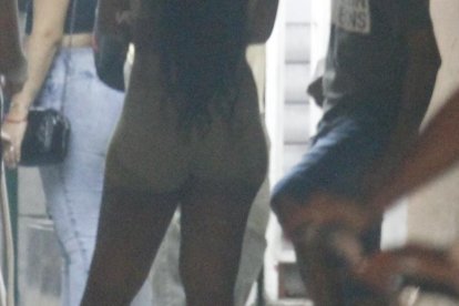 En esa zona del suroeste de Guayaquil, las trabajadoras sexuales han sido amenazadas y trabajan con temor.