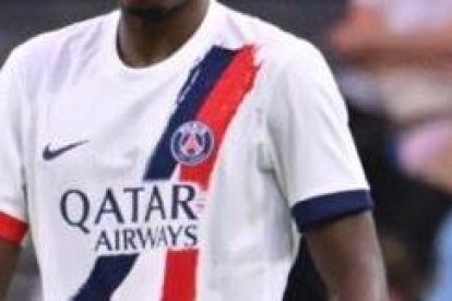 Willian Pacho debutó con PSG en la victoria de la fecha 1 de Ligue 1