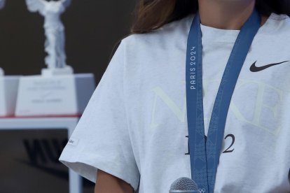 La medallista olímpica de marcha Glenda Morejón participó en un conversatorio de una de las marcas privadas que la auspician en la capital.