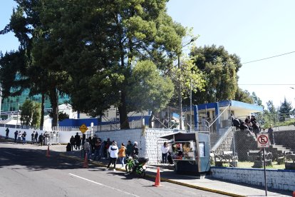 El cadáver fue trasladado al Laboratorio de Criminalística y Ciencias Forenses de Quito, capital del Ecuador.