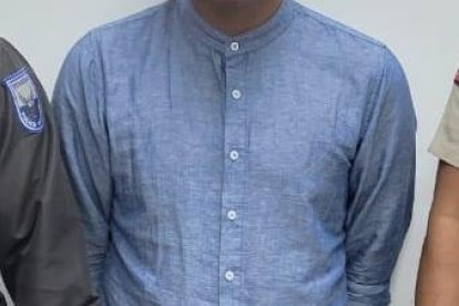 El ciudadano pretendía viajar a París, la capital de Francia.