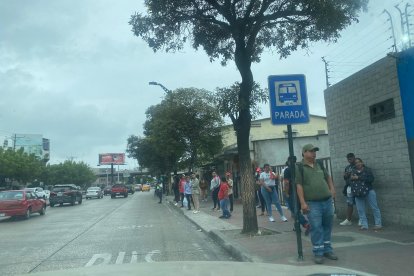 Guayaquil amaneció este 9 de septiembre con un paro del transporte urbano.