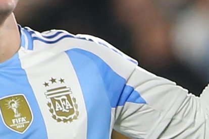 Julián Álvarez ofensivo de Argentina que visita Colombia.