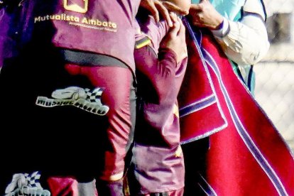 Mushuc Runa y una fiesta luego de golear 3-0 a Orense.