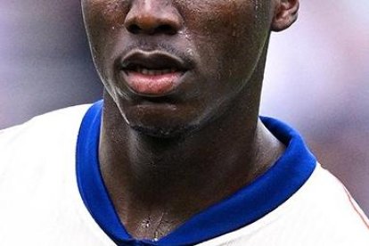 El ecuatoriano Moisés Caicedo es titular en Chelsea