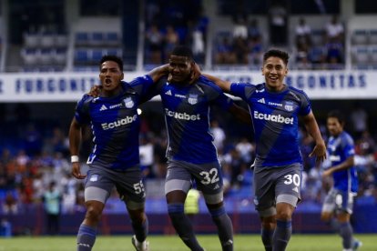 Emelec quiere seguir escalando puestos, ahora le toca Cumbayá.