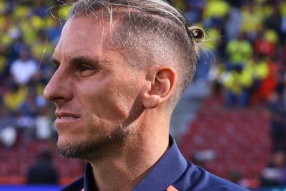 El técnico de Ecuador reconoce el trabajo de los jugadores tricolores.