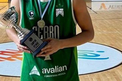 Juan Fernando Toledo, tiene 17 años y es campeón por segunda vez en Argentina, ahora con la sub 21.