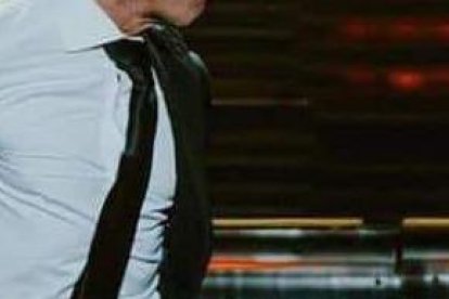 Luis Miguel canceló conciertos debido a complicaciones de salud.