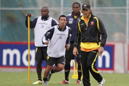 Luis Zubeldía en su paso por Barcelona SC en la temporada 2011-2012.