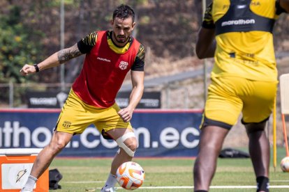 Octavio Rivero, delantero de Barcelona SC, está recuperado y listo para jugar.
