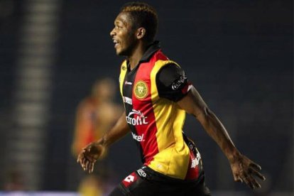 Jonathan González uno de los jugadores fallecidos.