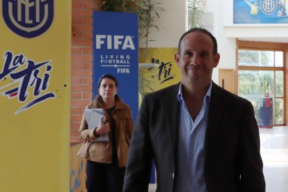 Francisco Egas lleva dos periodos al mando de la Federación Ecuatoriana de Fútbol.