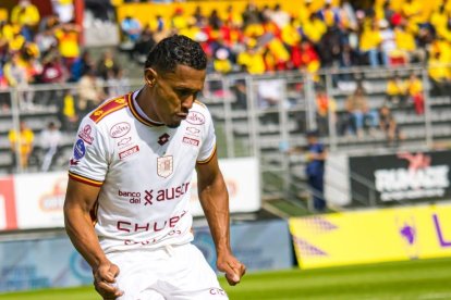 Eddie Guevara destaca que Deportivo Cuenca buscará ganar todos los torneos que disputará.