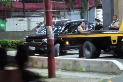 El hecho se registró la noche del sábado. La policía llegó al lugar de inmediato.