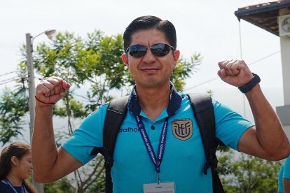 Eduardo Moscoso y su récord: siete Mundiales con la Tricolor femenina y juvenil.