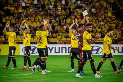 Barcelona empató 1-1 ante Botafogo.