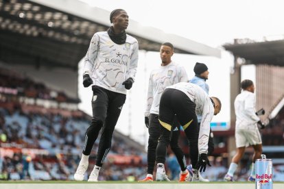 Aston Villa busca sacar ventaja en la visita a Lille.