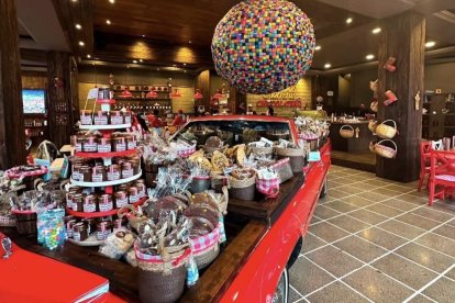 La tradicional chocolatería abrirá un local en Guayaquil.