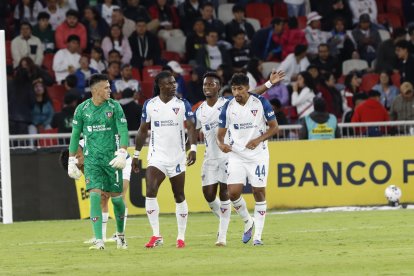 Liga de Quito busca sorprender a Leones FC.