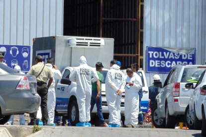 El torso de la víctima fue encontrado en un botadero de basura.