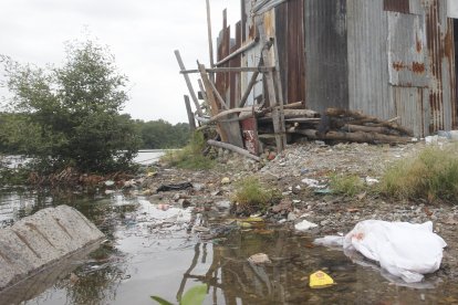 Los moradores aseguraron que la víctima también residía en ese sector.