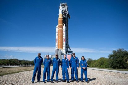 Los astronautas de la NASA que irán al viaje lunar.