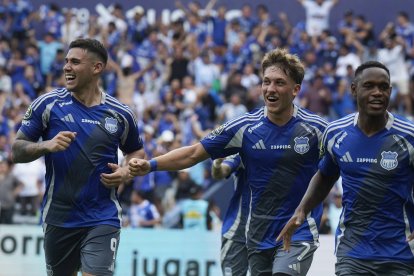 Emelec busca salir del fondo de la tabla de la LigaPro 2026.