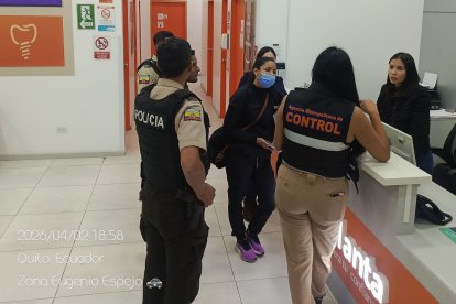 Los policías acudieron al sitio para levantar evidencias.