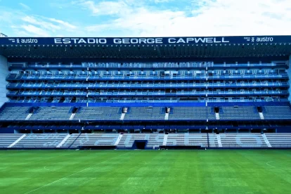 Fuera de estadio Capwell fue lo que sucedio todo.