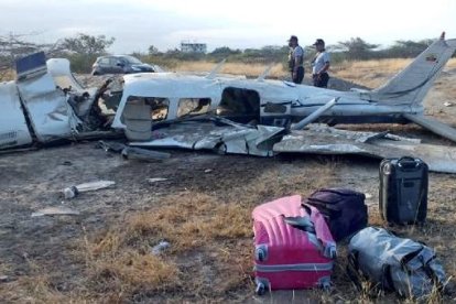 La avioneta accidentada en el sector de El Bendito en Tumbes, Perú.