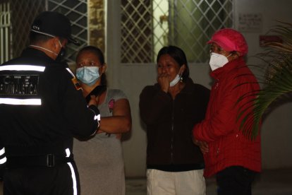 Los deudos lloraban la partida inesperada de Brayan Rodríguez.