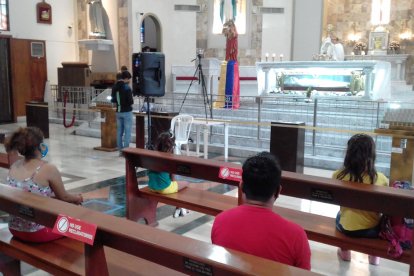 Al templo de Narcisa de Jesús solo se llega a orar, las misas se transmiten por redes sociales