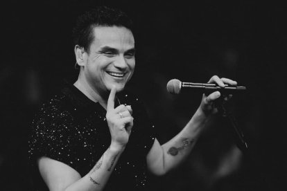 El intérprete celebró este viernes y por adelantado, el fin de año.