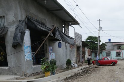 Jimmy Zambrano corrió varios metros, pero al final fue ‘rematado’ a bala en esta zona.
PERIODISTA : JOSE PIZZA 

FECHA : 22/06/2020 

Agencia (ag-extra)