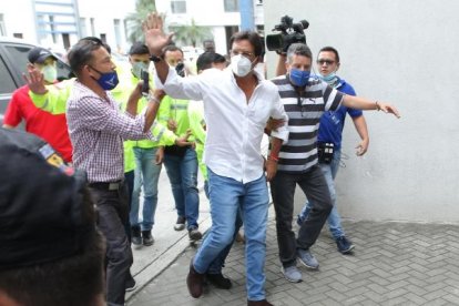 La autopsia realizada al prefecto del Guayas, Carlos Luis Morales, quien falleció la mañana de este lunes, reveló que su muerte fue provocada por causas naturales.