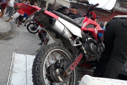 La motocicleta fue hallada abandonada en la ciudadela Patria Nueva del cantón Daule.