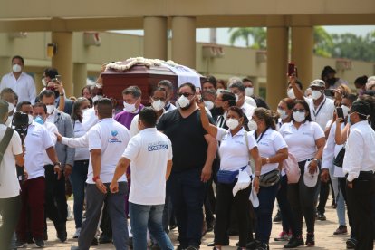 El sepelio de Carlos Luis Morales fue el pasado 23 de junio y su esposa no estuvo junto a él.