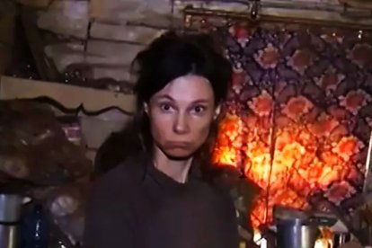 Veintiséis años estuvo esta mujer sin salir de su casa. Su anciana madre la retenía.